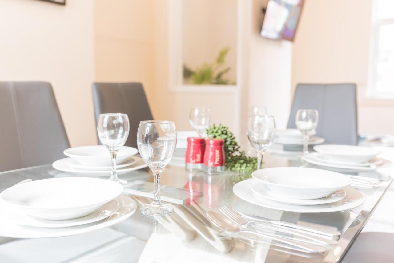 *King Bed* Luxury City Centre House Barrow-in-Furness Exteriör bild